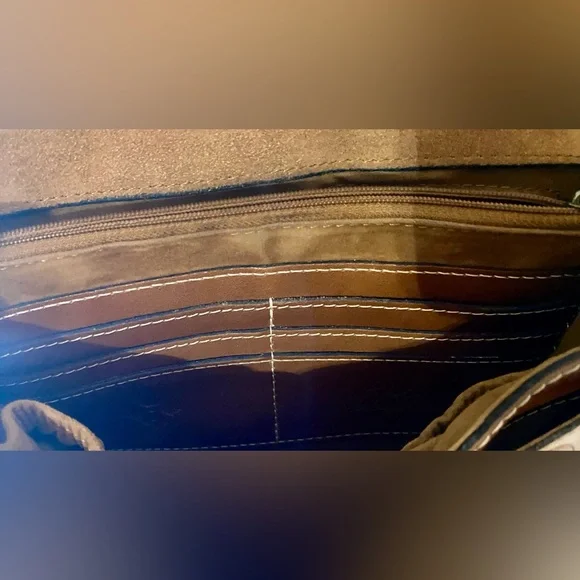 Patricia Nash Tooled Crossbody Genuine Leather - Picture 7 of 9